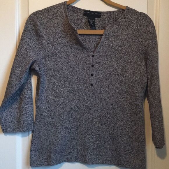 Geoffrey Beene sweater🌸  - Picture 1 of 4